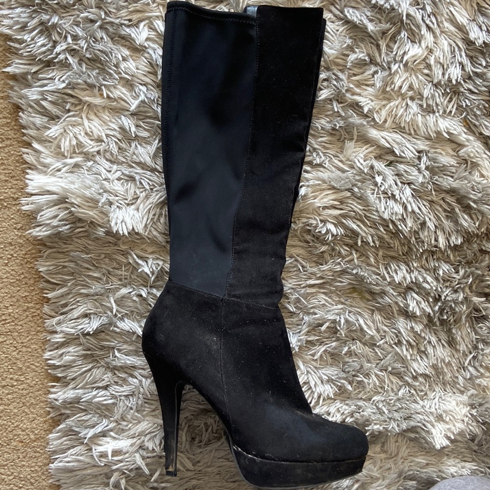 Le chateau suede elastic boots
